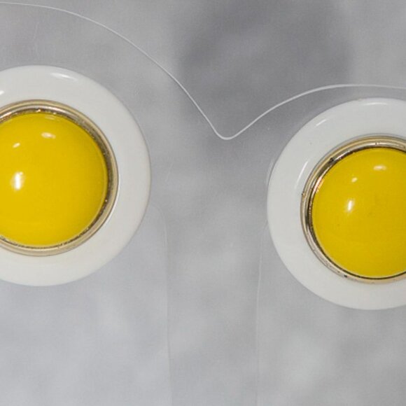 FUN VINTAGE ACRYLIC CLIP ON Earrings 80s 90s - Picture 2 of 6